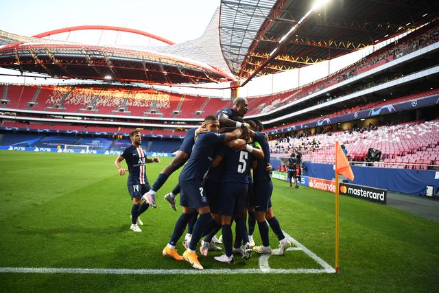 “通过乒乓球更好地了解中国”——美国青年参观乒博馆